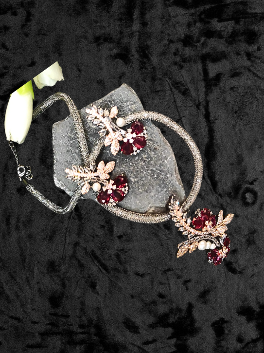 Anvika AD Necklace Set
