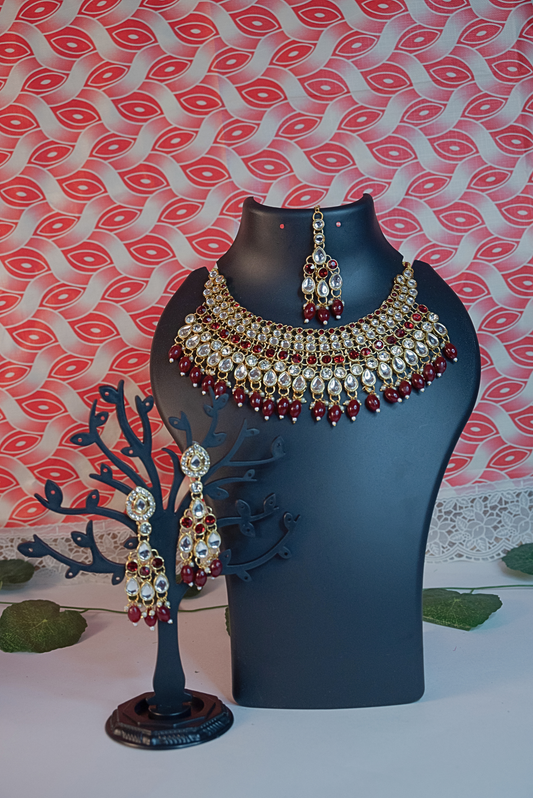 Maharani Kundan Set