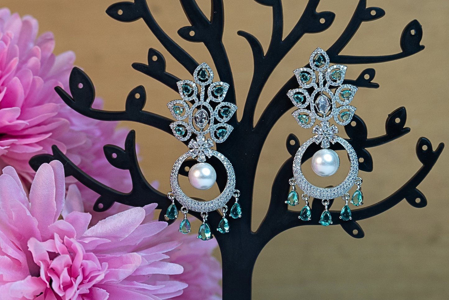 Noor AD Earrings