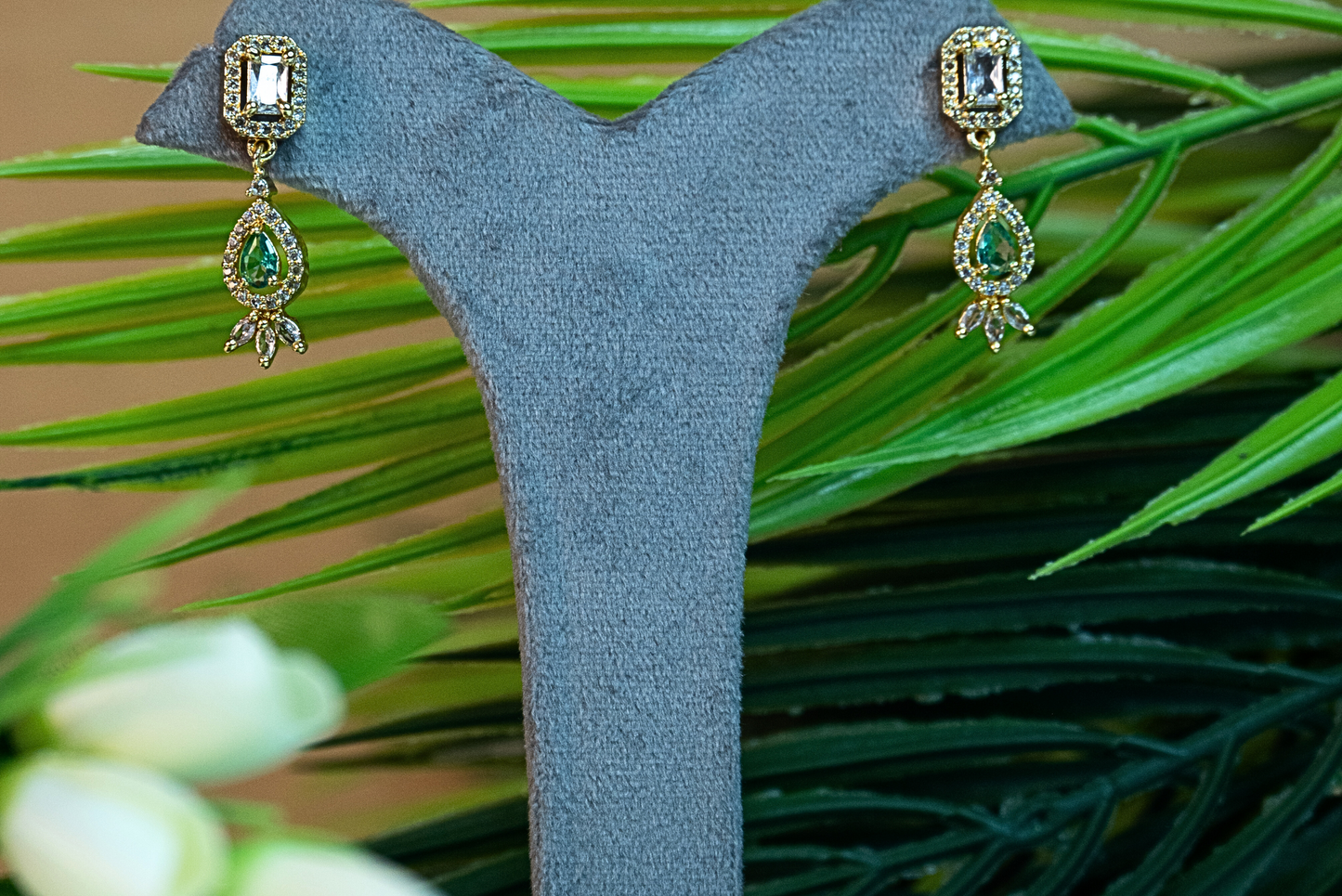 Anokhi AD Earrings