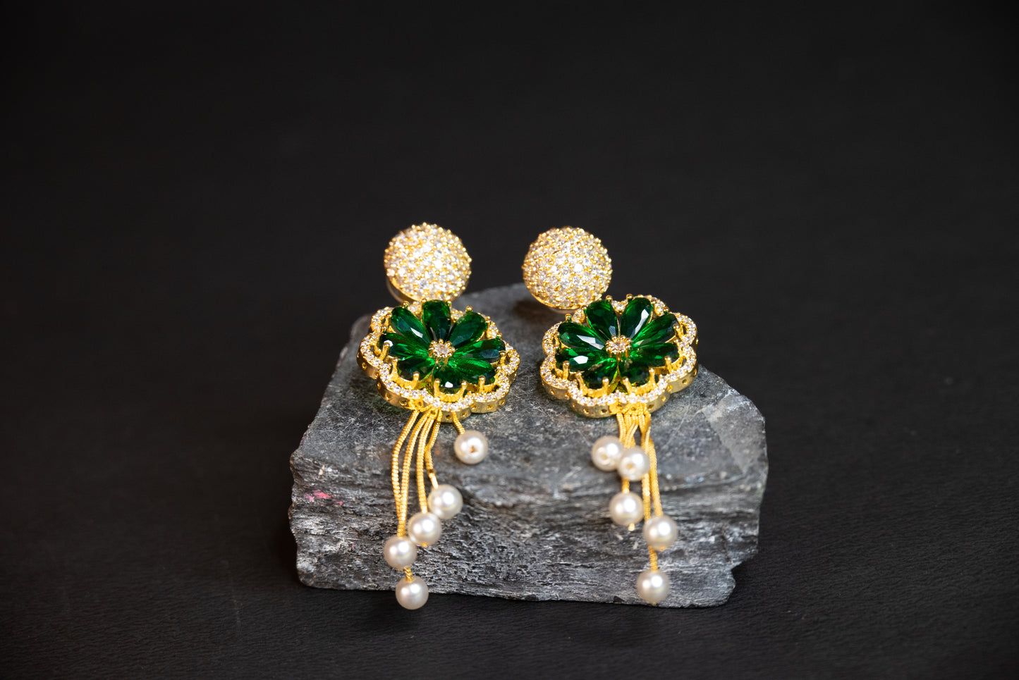 Noor AD Earrings