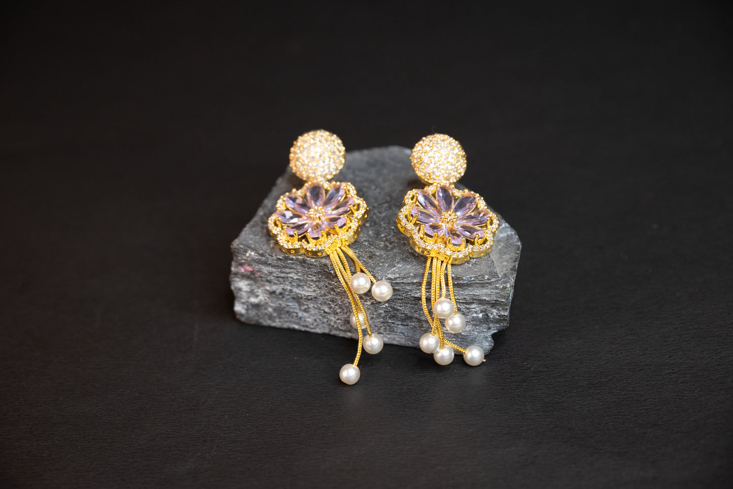 Noor AD Earrings