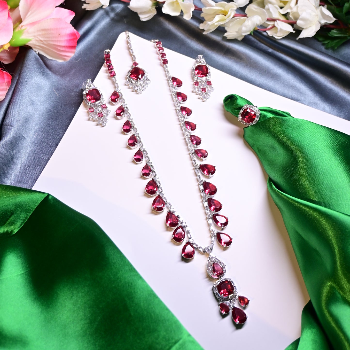 Ziva AD Necklace Set