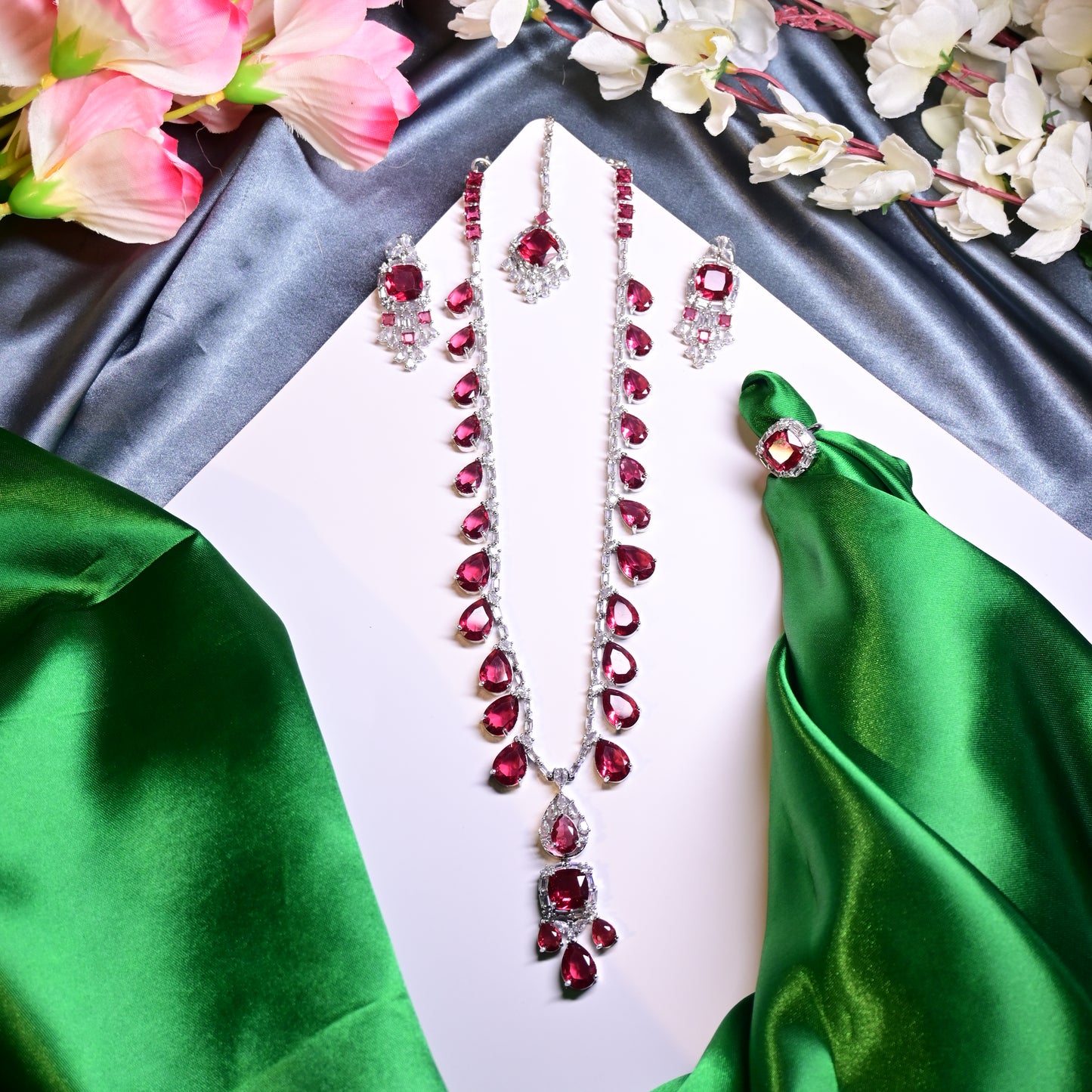Ziva AD Necklace Set